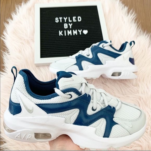 🌸 Nike Air Max Graviton Sneakers Shoes NWT - Picture 2 of 12